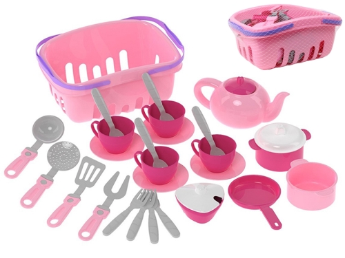 Kitchen set w/basket and 26pcs of dishes 18m+ in net