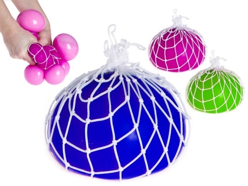 Toys&Trends 6asstd color 13,5cm giant squeeze ball in net 6pcs in DBX