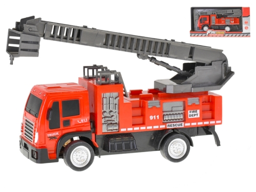 20,5cm plastic friction powered fire engine truck w/rotated & pull-up ladder in OTB