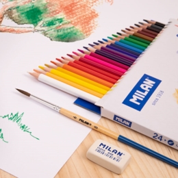 Box 24 water soluble coloured pencils MILAN (2)