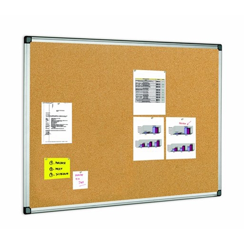 Cork board in an aluminum frame 100 x 150 cm