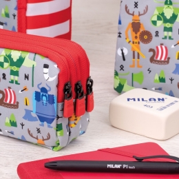 3-zip pencil cases Vikings special series (1)