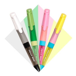 Pero bombičkové First Pen s ergonomickým úchopom /1ks