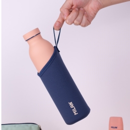 Protective neoprene sleeve for isothermal bottles 0.59 l, 1918 series, navy blue