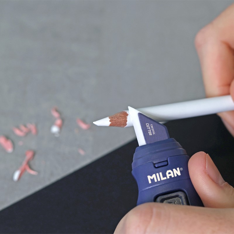 Carton blister 3 white drawing pencils thick lead, O 4 mm (3)