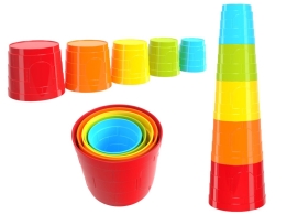 7pcs of plastic stacking cups 12m+ in net (1)