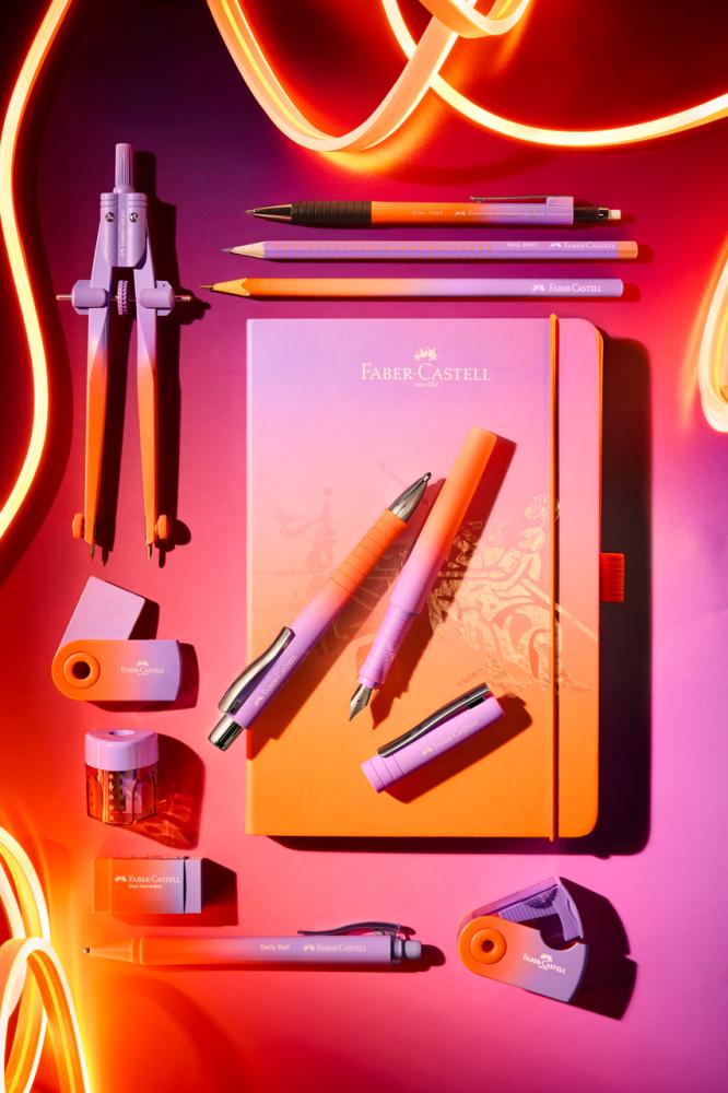 Ceruzka Faber-Castell č. 2 (B) + guma + strúhadlo  Flow Edition (punchy melone sada)