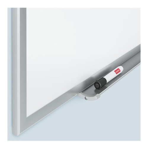 Magnetic whiteboard, wipeable, aluminum frame, 150 x 100 cm