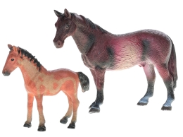 4asstd 10-15cm plastic horse and foal w/accessories in OTB (2)