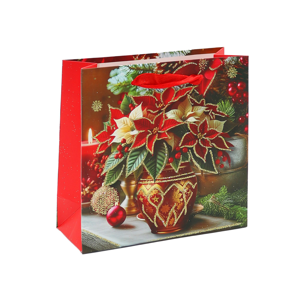 Darčeková taška vianočná 14,5x15x6 cm (mix 4 dizajnov - /cena za 1 ks)